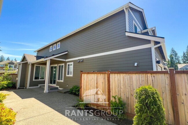 Building Photo - Beautiful Home in Newer Subdivision! Easy freeway access!