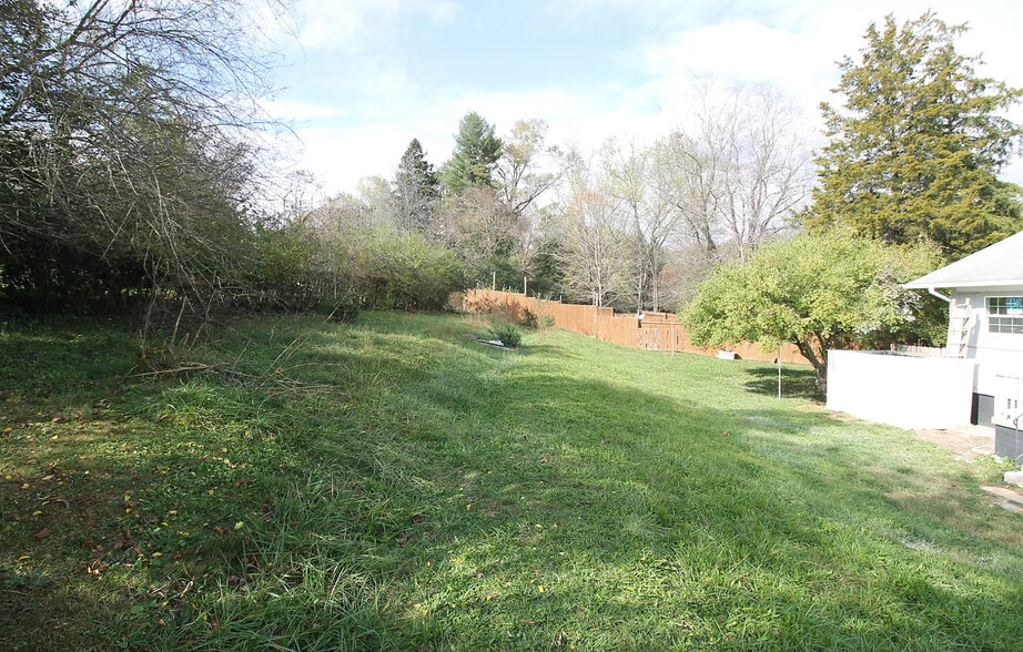 Building Photo - 103 Underwood Rd