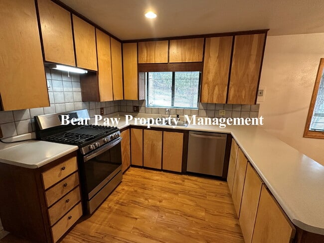 Building Photo - "Charming 3-Bedroom Home in Bailey"