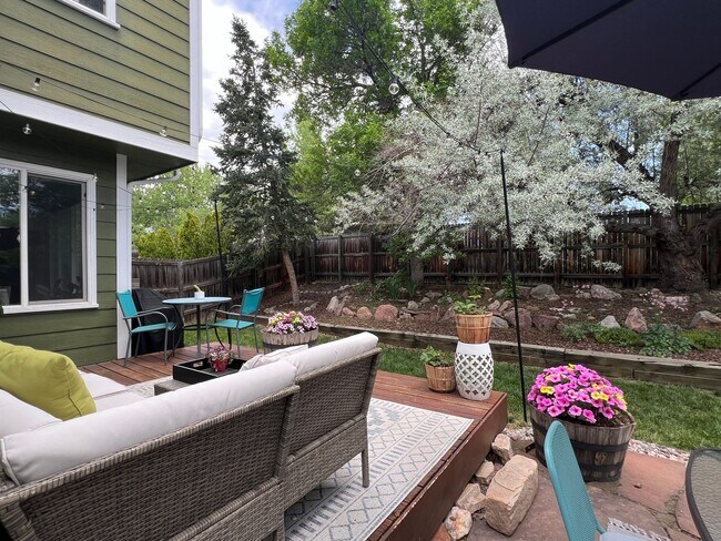 Building Photo - Beautiful 3 Bed/3 Bath in North Boulder Available 7/6