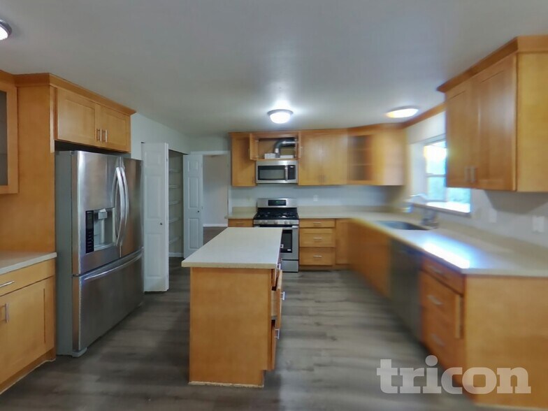 Building Photo - 21852 120th Ave SE