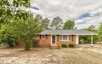 Building Photo - 1007 Greenleaf Rd