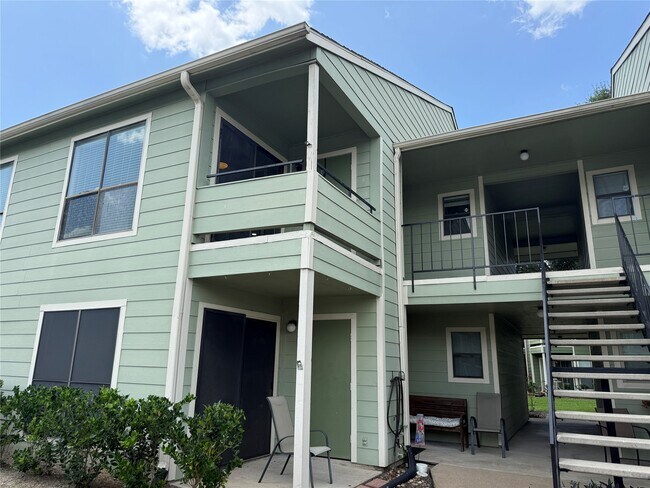 Building Photo - 14777 Wunderlich Dr