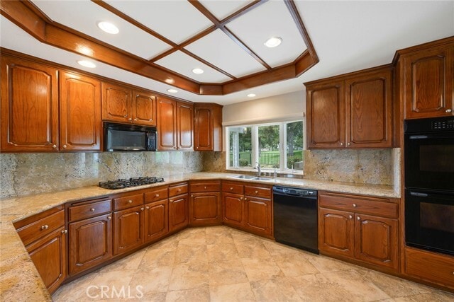 Building Photo - 5921 Country View Dr