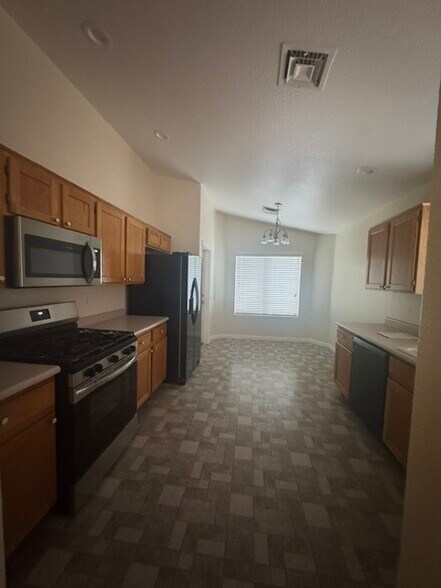 Building Photo - 7933 Turtle Island Ct