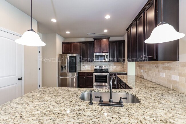 Building Photo - 2287 Church St