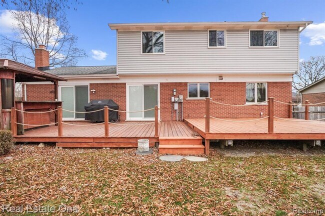 Building Photo - 4147 Greensboro Dr