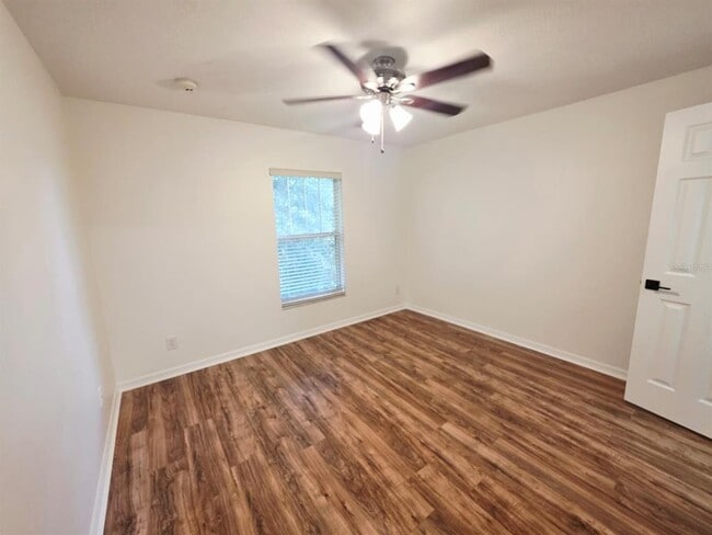 Building Photo - 9764 Tivoli Villa Dr