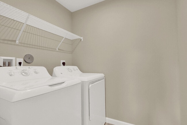 Building Photo - 15693 SW Twilight St