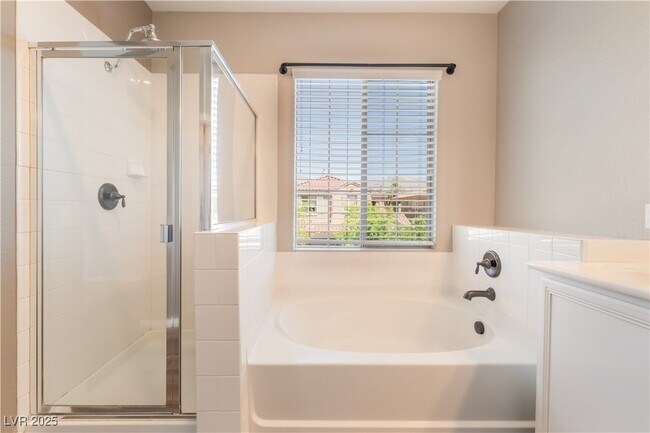 Building Photo - 11901 Luna Del Mar Ln