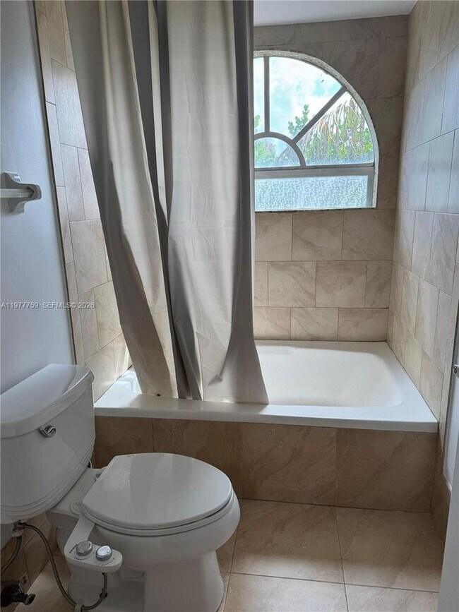 Building Photo - 15856 SW 112th Terrace