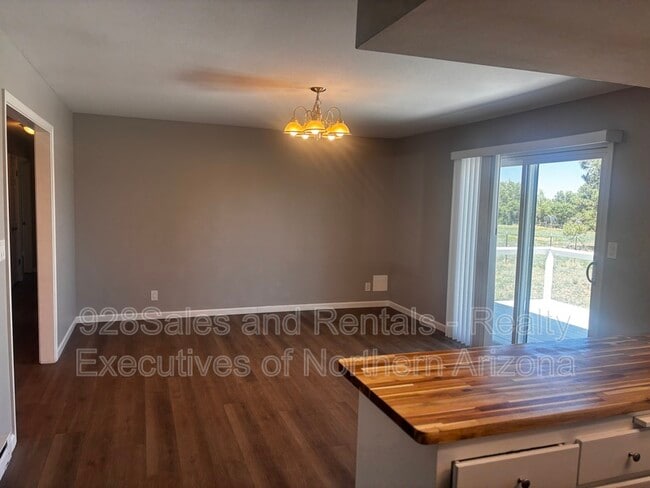Building Photo - 7815 Prairie Dog Ln