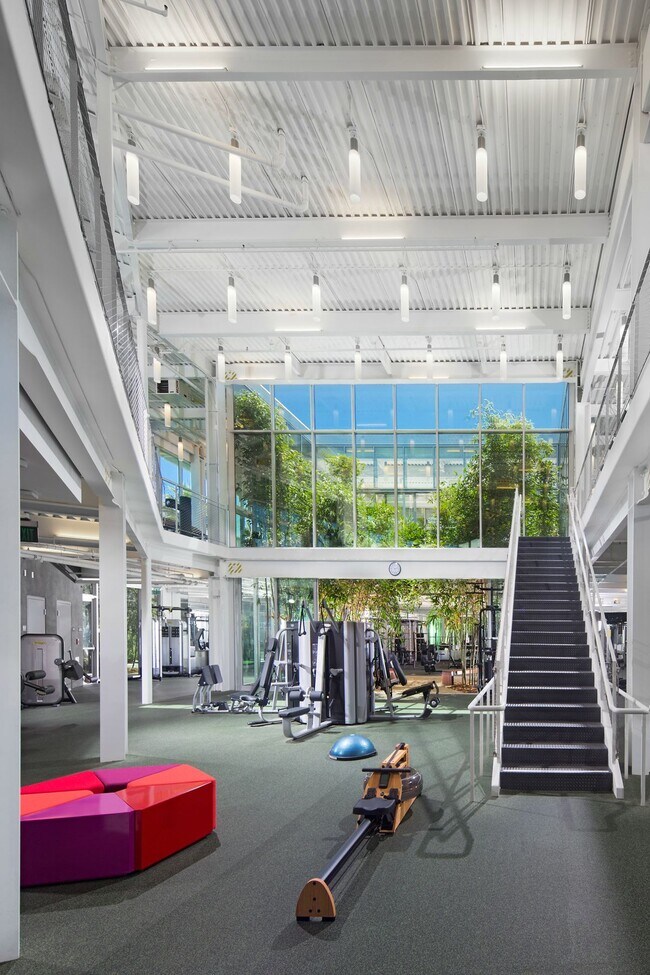 Building Photo - 6030 Seabluff Dr