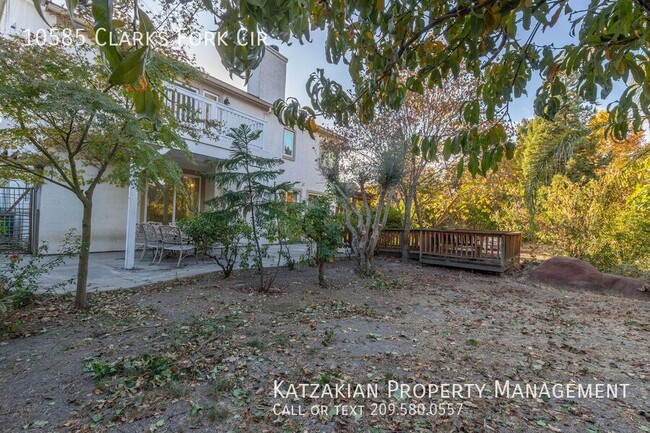 Building Photo - Charming 4-Bedroom Home in Spanos Park Wes...