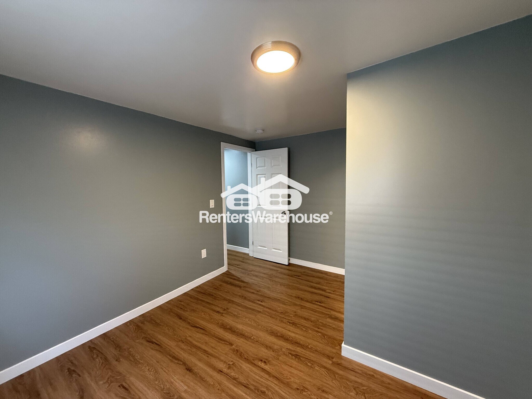 Building Photo - 13412 Occidental Ave S