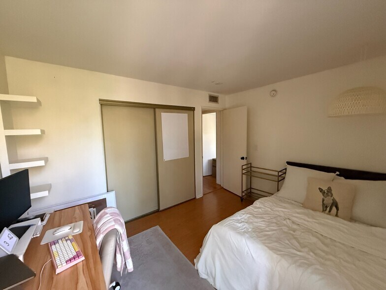 Building Photo - 4141 Via Marisol