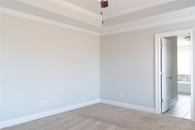 Building Photo - 923 Wheat Ridge Dr