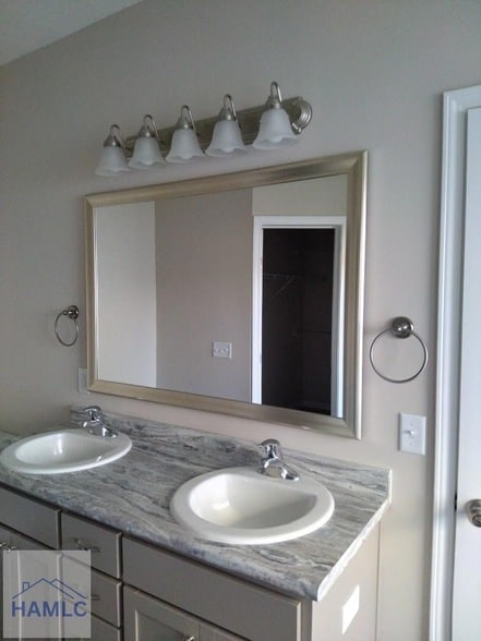 Building Photo - 222 Courage Wy