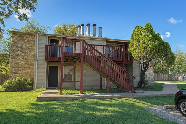 Building Photo - 903 Taulbee Ln
