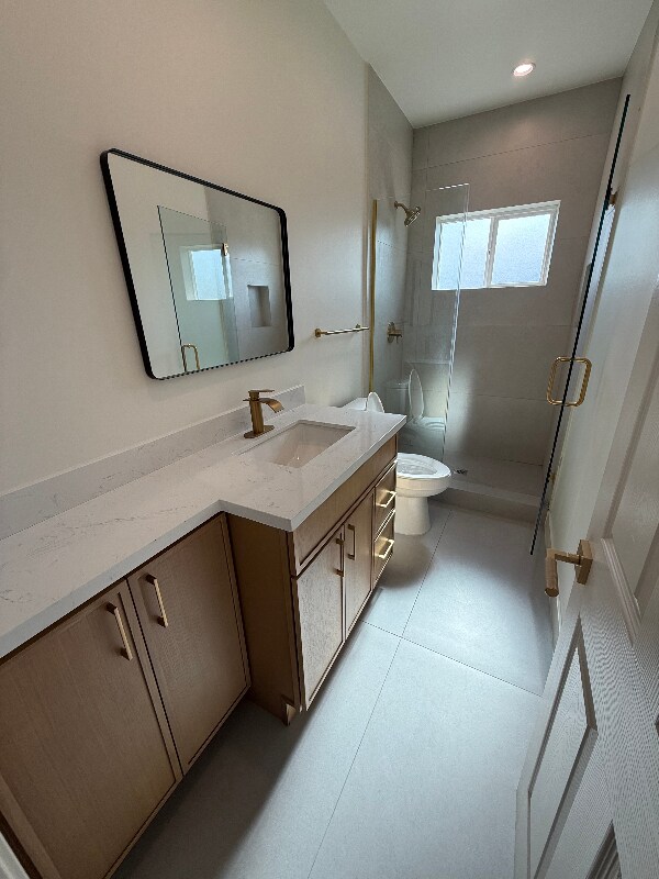 Building Photo - 10157 Swinton Ave