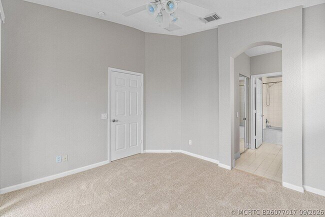 Building Photo - 3097 Laurel Ridge Cir