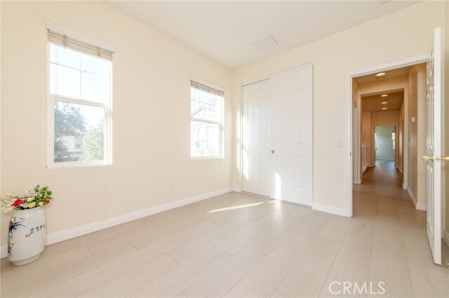 Building Photo - 2841 E Via Terrano