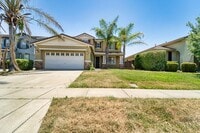 Building Photo - Spacious 4-Bedroom Home with Den – North Y...