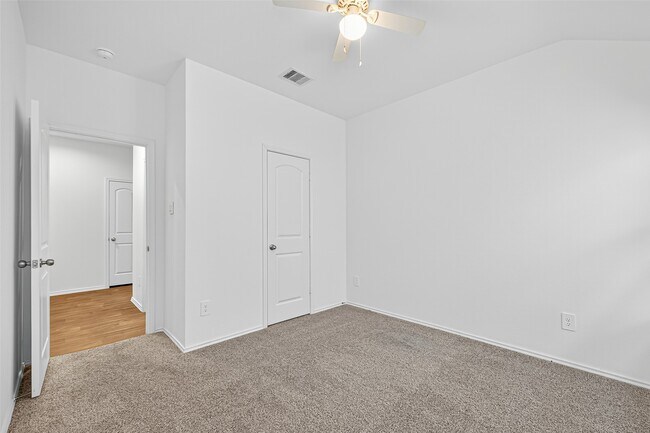 Building Photo - 20330 Tembec Dr