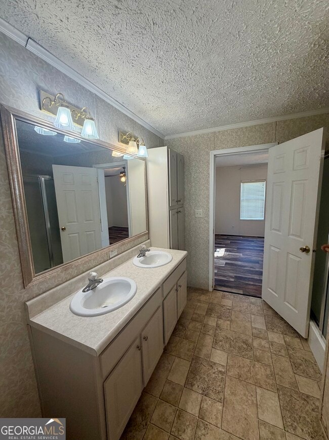 Building Photo - 3116 South St