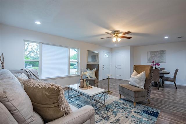 Building Photo - 7017 Briley Dr