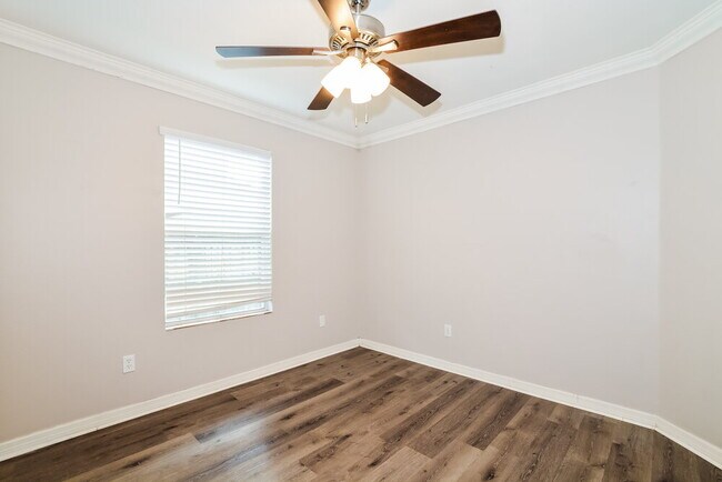 Building Photo - 354 Morning Creek Cir