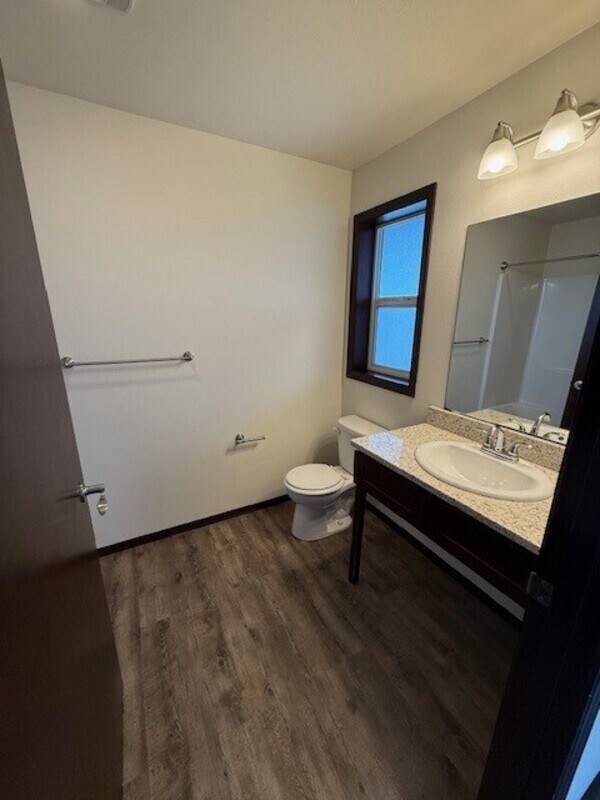 Building Photo - 2041 Andress Ln
