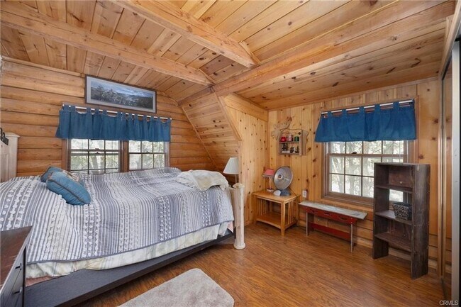 Building Photo - 2712 Tirol Dr