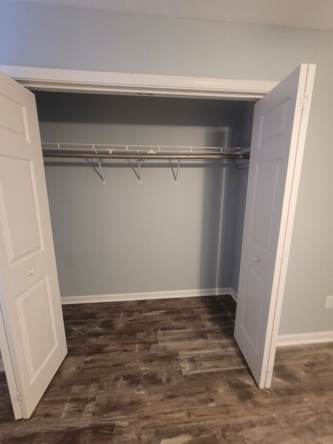 Building Photo - G5132-B