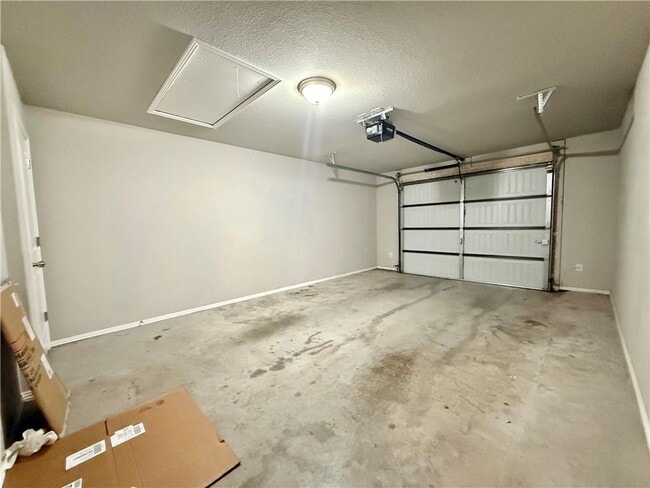 Building Photo - 1703 E Central St