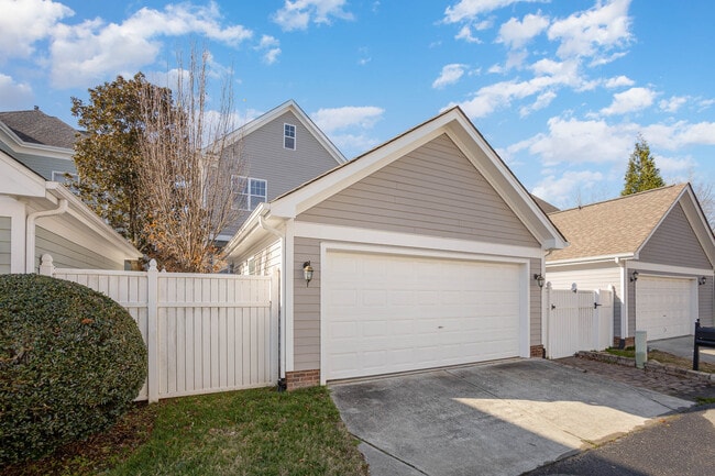 Building Photo - 12617 Doster Ave