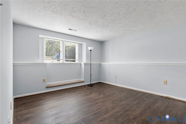 Building Photo - 7604 Roscommon Ct