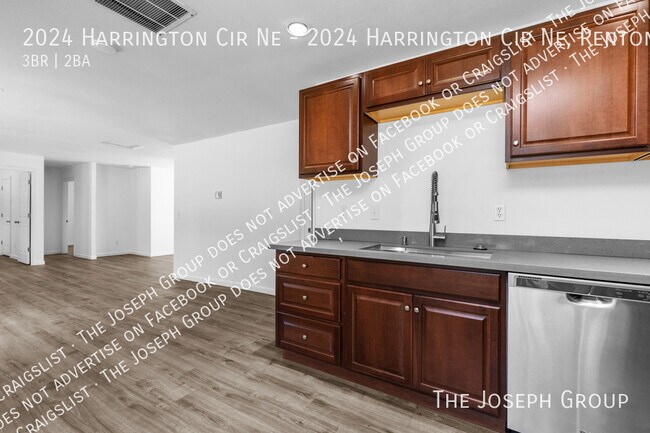 Building Photo - 2024 Harrington Cir NE