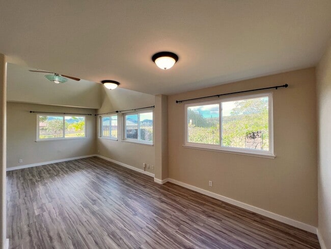 Building Photo - 344GOR