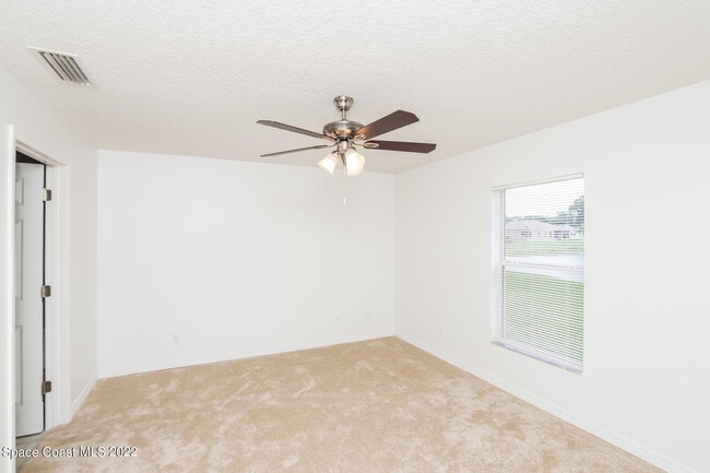 Building Photo - 5690 Cinnamon Fern Blvd