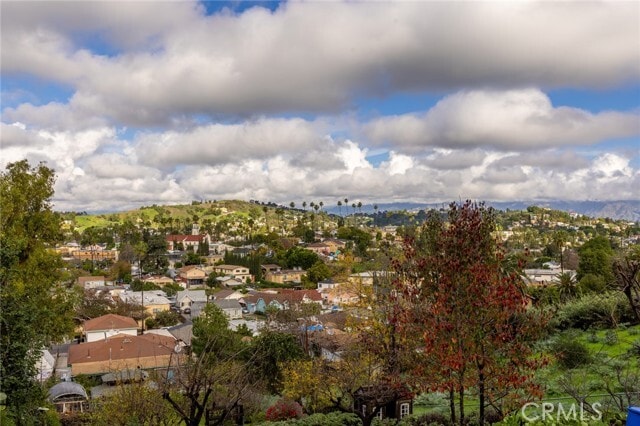 Building Photo - 3091 Chadwick Dr