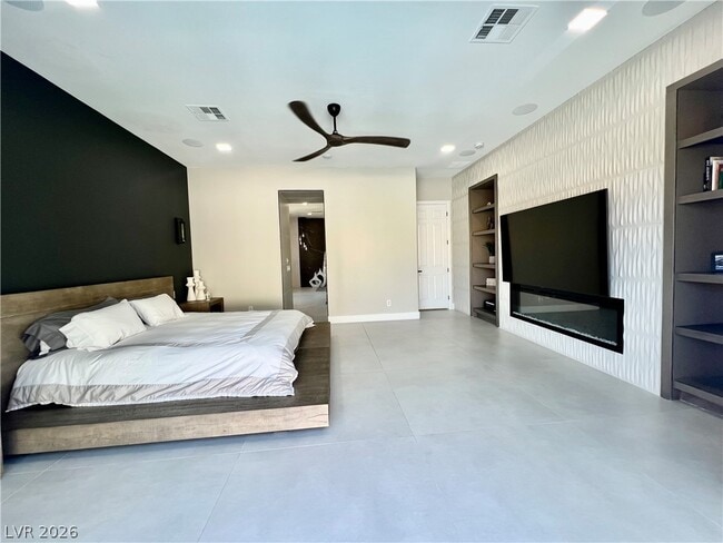 Building Photo - 11544 Bohemian Forest Ave