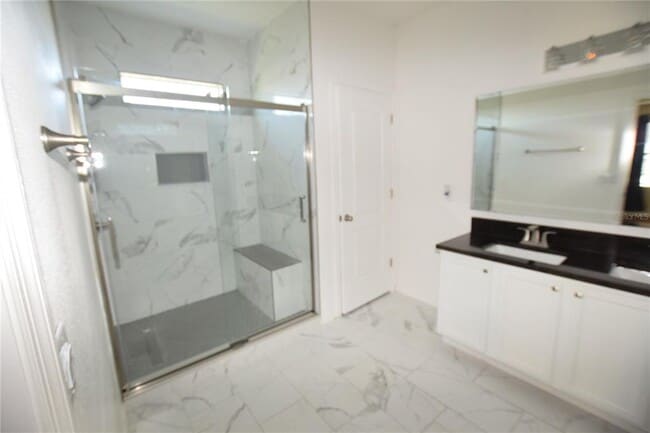 Building Photo - 1570 Scarlet Oak Loop
