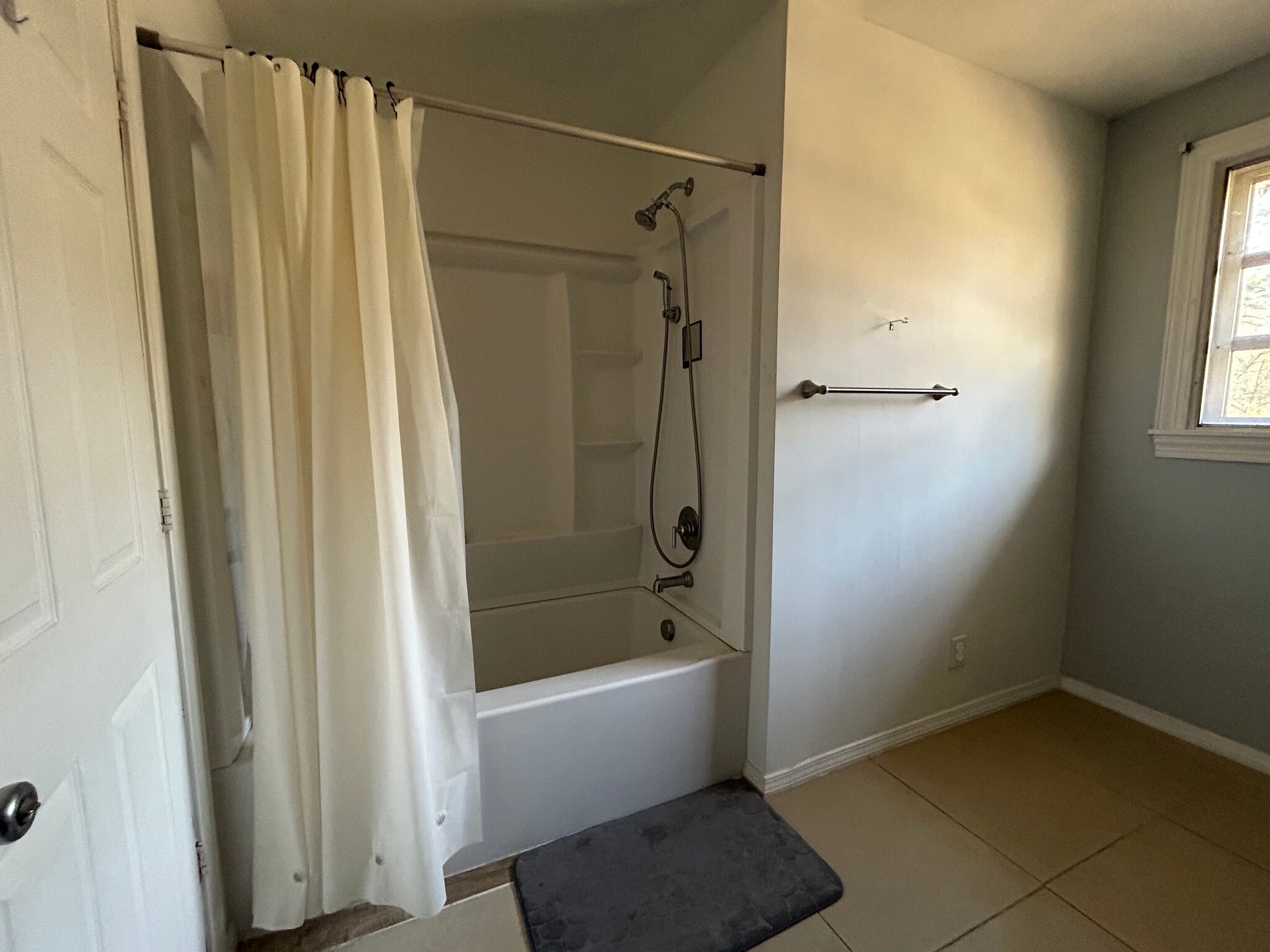 Building Photo - 2629 Speas Rd