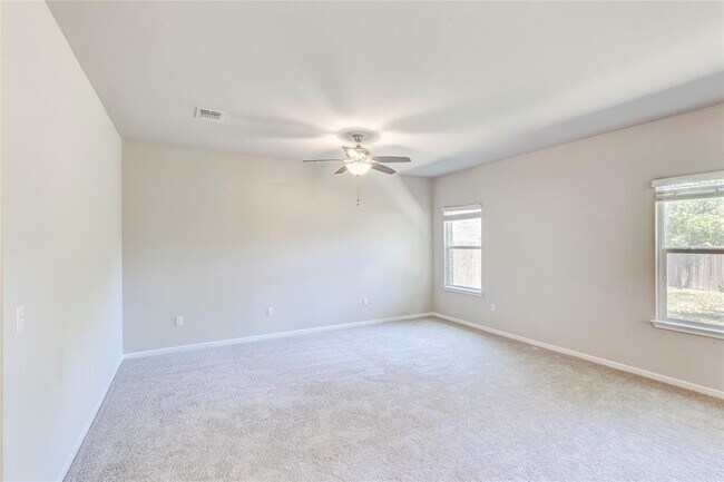 Building Photo - 1710 Atlantica St