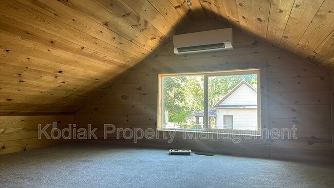 Building Photo - 312 N 100 E