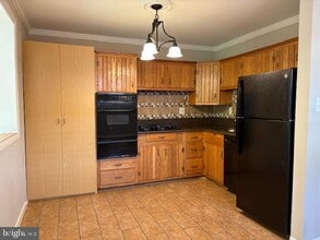 Building Photo - 11113 Schuylkill Rd