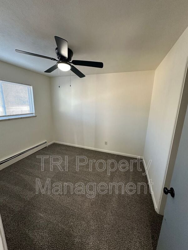 Building Photo - 2012 6th Ave