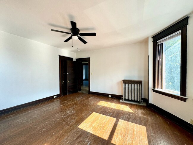 Building Photo - 301 W McMillan St