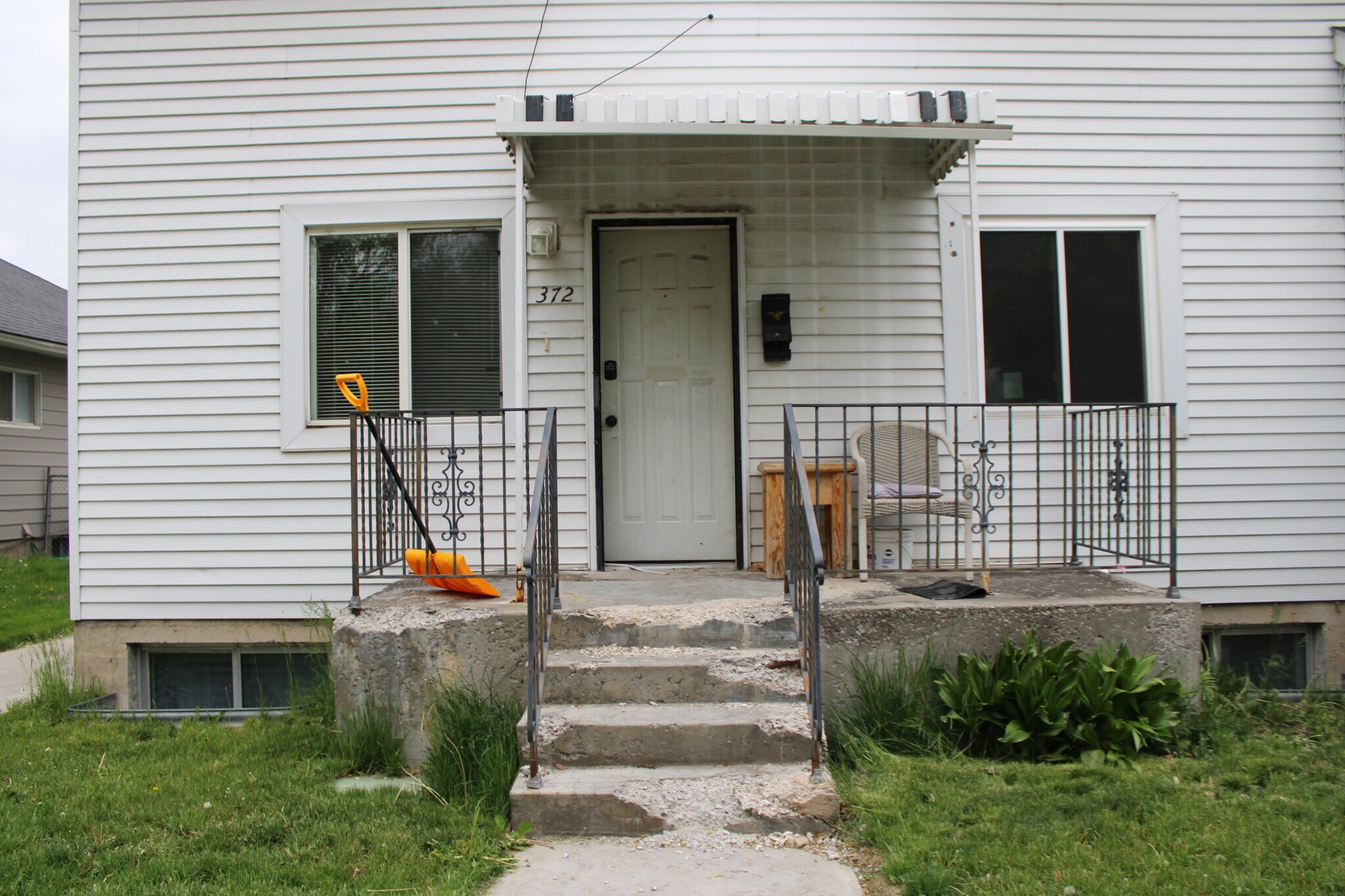 Building Photo - 372 I St
